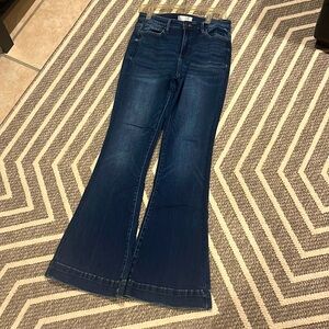 Women’s Vervet Flare Jeans - like new